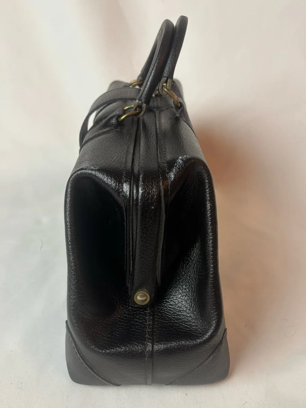 Vintage PCI Professional Case Inc. No. 25216 Black Pebbled Leather Doctor Bag
